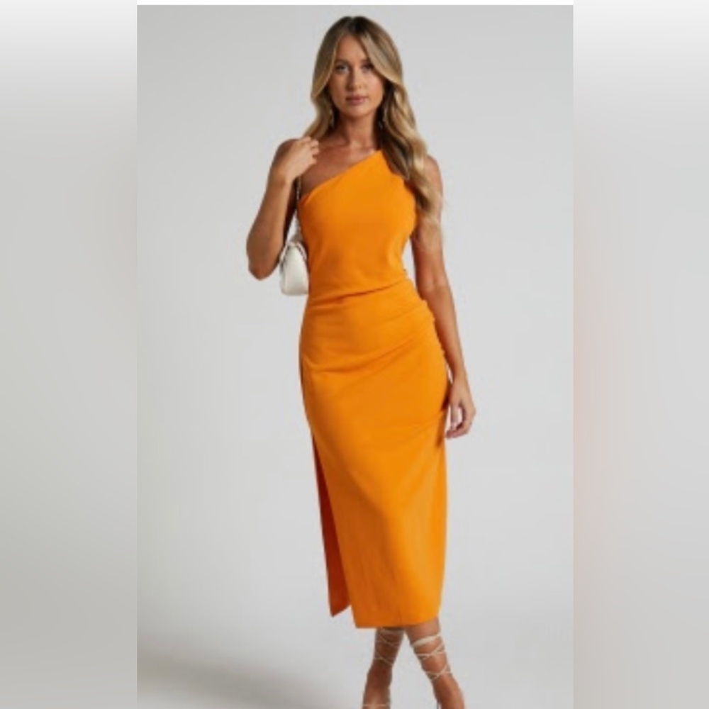 MONETTE MIDI DRESS - ONE SHOULDER STRAIGHT DRESS IN ORANGE from Shopwo